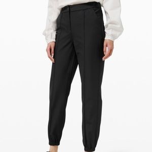 Lululemon warpstreme high rise joggers size 28